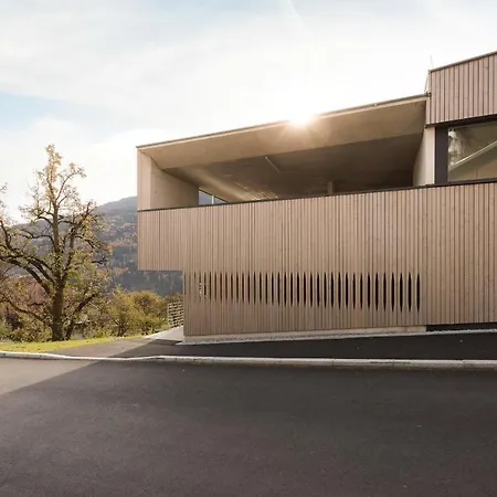 Apart Momente Grins Exterior photo